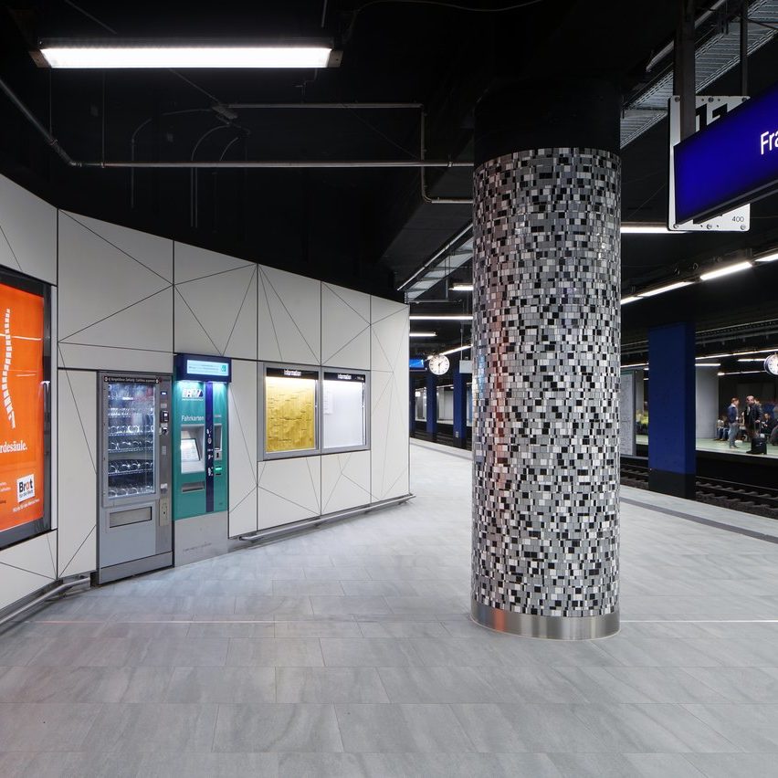 Regionalbahnhof Frankfurt Flughafen Referenz