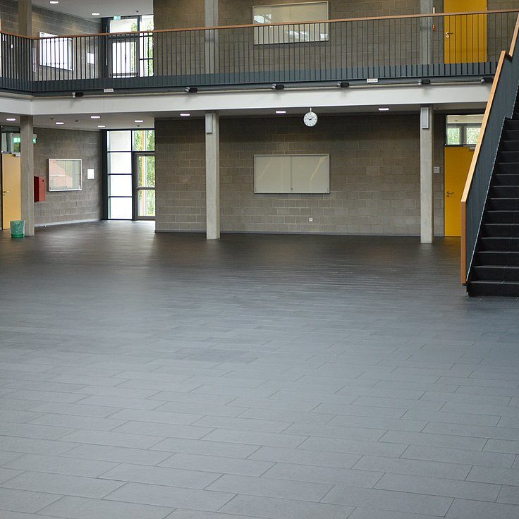 Bodenfliesen Campus Oberursel