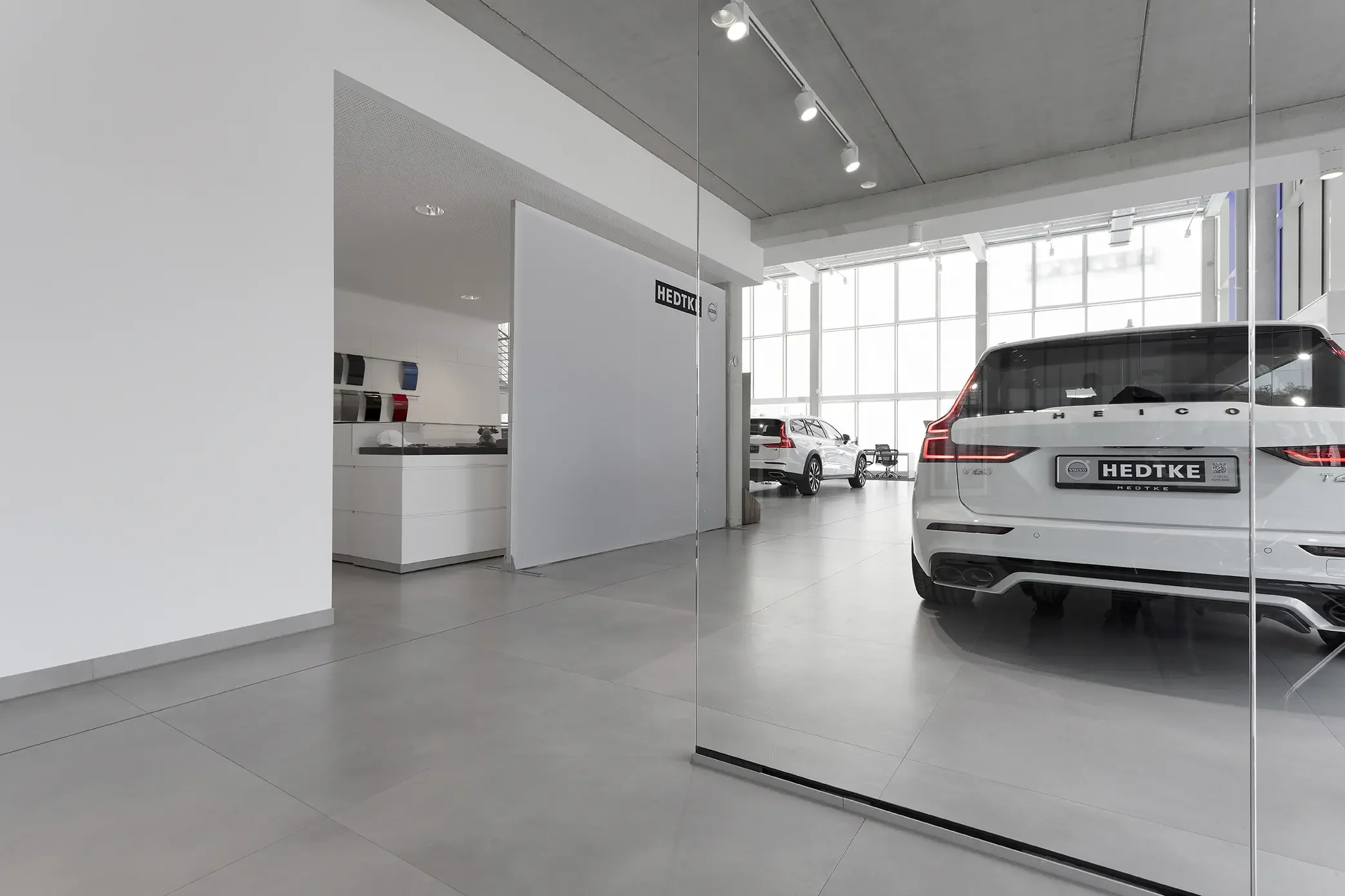 Fiandre Active Fliese Volvo Autohaus